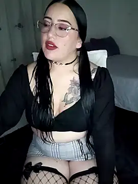 kirara dirty online show from December 22, 2024, 4:17 am