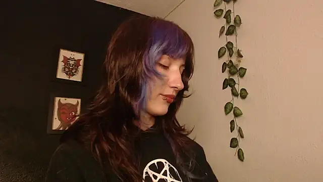 niakat  online show from January 17, 2026, 11:41 pm