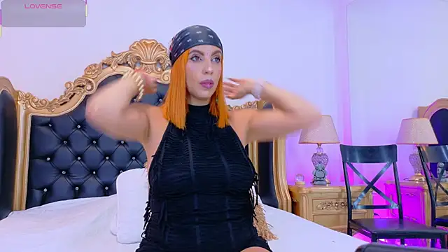 AdelinaVans online show from October 24, 2025, 11:39 am