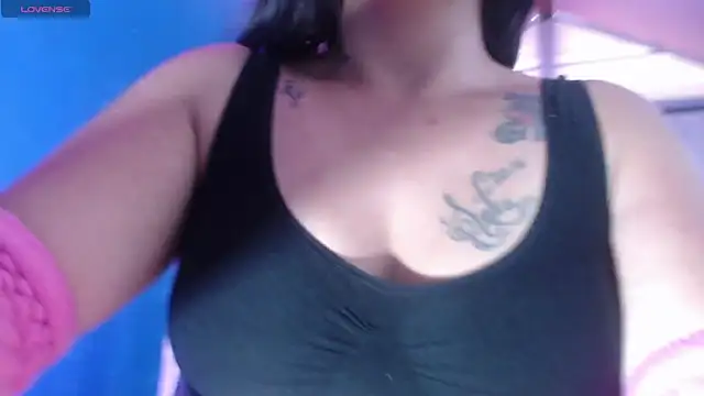Snapshot of vitoria23_ chatting on April 27, 2026, 1:31 pm vitoria23 online show from April 27, 2026, 1:31 pm