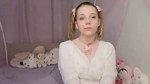 PrincessLittleKiki online show from July 24, 2026, 7:45 pm
