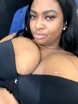  MARRTINNA  online show from October 15, 2025, 8:14 am