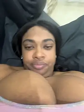  MARRTINNA  online show from November 12, 2025, 6:58 am