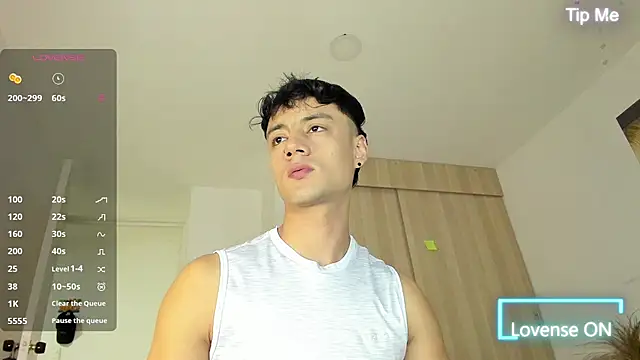 Sebastian-Dash online show from November 19, 2025, 11:05 pm