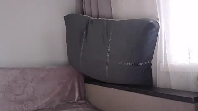  JustmeHere  online show from March 19, 2026, 6:17 am