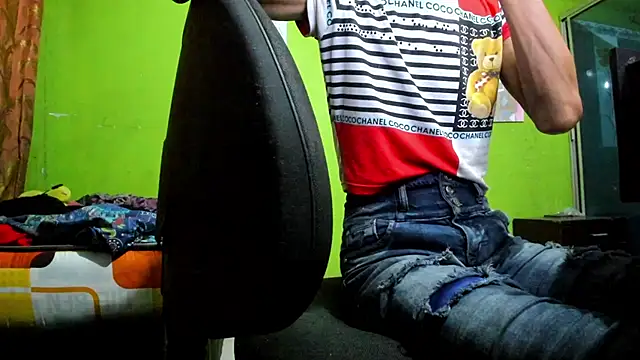 Brenda Smith69 online show from September 22, 2025, 7:05 pm