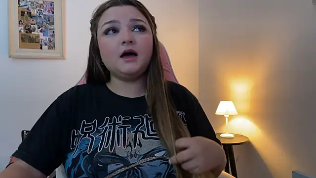 SweetPaige  online show from December 21, 2025, 3:30 pm