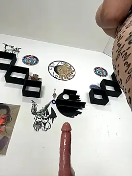 jamilaross online show from November 16, 2025, 9:09 pm