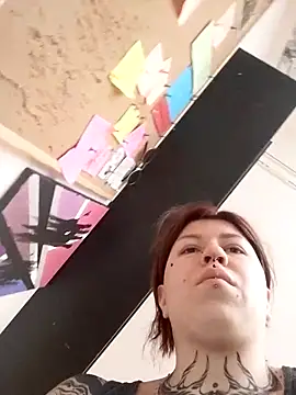 divine eve online show from November 15, 2025, 10:56 am