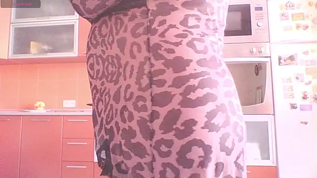 mira robinsonnn online show from March 11, 2026, 4:40 am