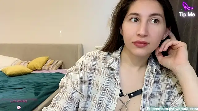 marrycolins online show from February 4, 2026, 2:50 am