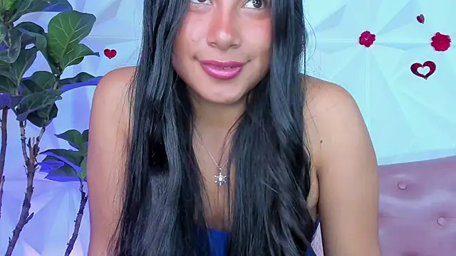 LinnaGardenia online show from March 21, 2025, 4:51 pm