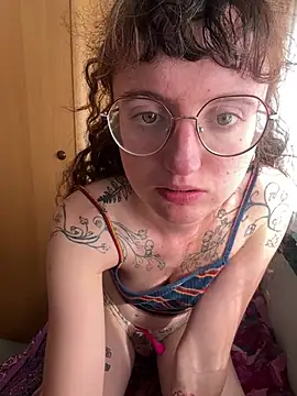 Snapshot of _foxygirl_ chatting on April 27, 2026, 3:10 pm foxygirl online show from April 27, 2026, 3:10 pm