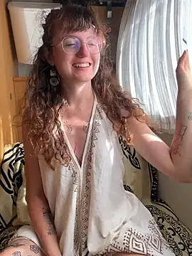 Snapshot of _foxygirl_ chatting on June 14, 2026, 3:36 pm foxygirl online show from June 14, 2026, 3:36 pm