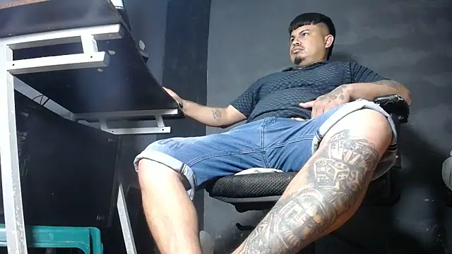 DickMasterfindom online show from October 9, 2025, 2:53 am