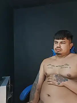 Snapshot of DickMasterfindom chatting on May 22, 2026, 9:53 pm DickMasterfindom online show from May 22, 2026, 9:53 pm