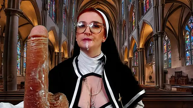 helenas fantasy online show from February 2, 2025, 4:48 am