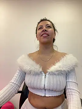 Alanna atm  online show from March 6, 2026, 8:33 am