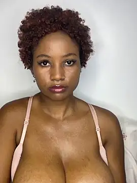 chocogirl01 online show from March 13, 2026, 5:14 am