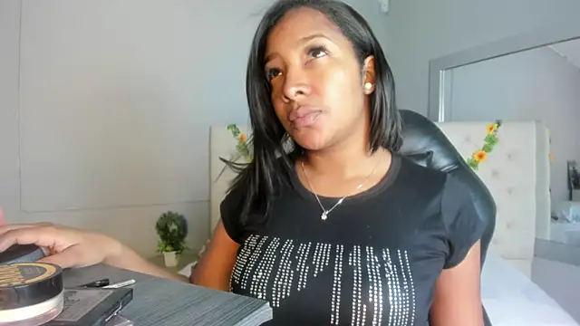 nami sam01 online show from February 11, 2025, 12:27 pm