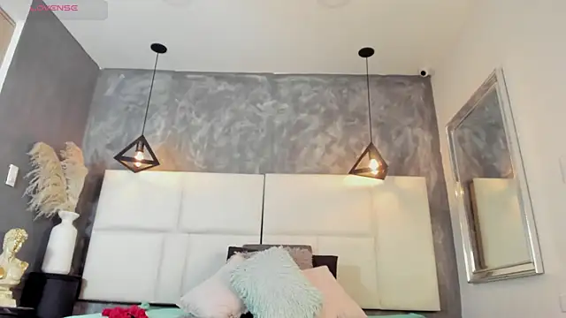 Snapshot of Sofia_Clauss_ chatting on July 18, 2026, 4:16 am Sofia Clauss online show from July 18, 2026, 4:16 am