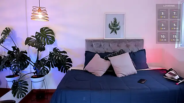 Tom cooper  online show from November 6, 2025, 12:39 pm