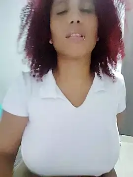 Snapshot of zandra_kiman chatting on October 4, 2025, 3:59 am zandra kiman online show from October 4, 2025, 3:59 am