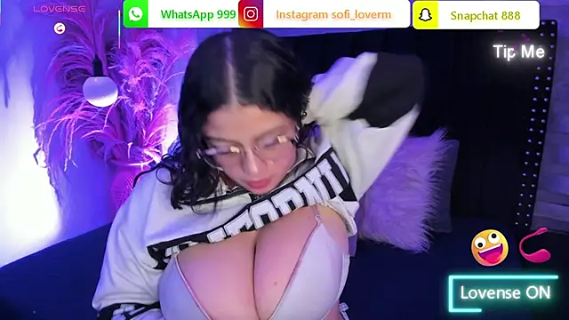 Sofiia-Rubb online show from September 22, 2025, 5:09 am