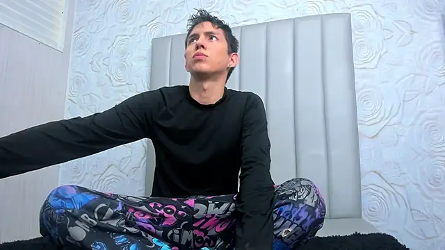 JeanRam18 online show from February 2, 2026, 4:38 pm