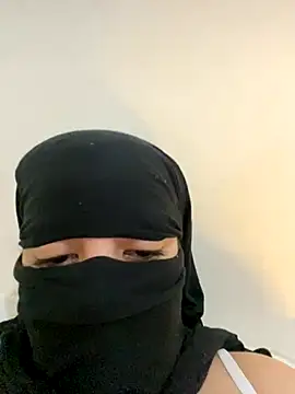 Barbyxhot online show from October 21, 2025, 1:50 am