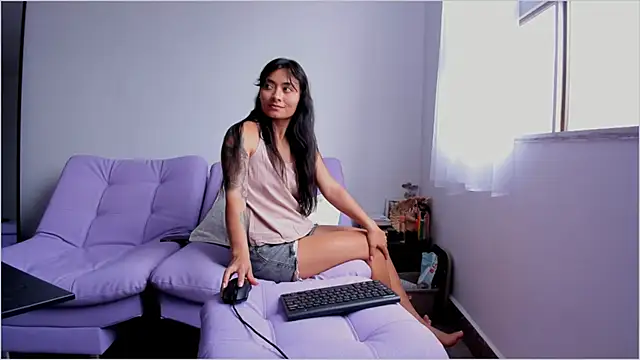 Snapshot of Lauren_A chatting on September 12, 2025, 7:36 pm Lauren A online show from September 12, 2025, 7:36 pm