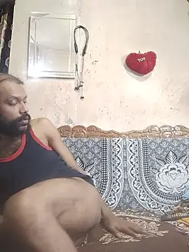 Snapshot of BadBoySmoker7070 chatting on February 18, 2025, 6:37 am BadBoySmoker7070 online show from February 18, 2025, 6:37 am