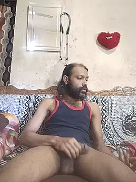 Snapshot of BadBoySmoker7070 chatting on March 1, 2025, 12:07 am BadBoySmoker7070 online show from March 1, 2025, 12:07 am
