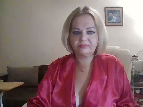 SofiyaPetrova online show from September 25, 2025, 8:01 pm