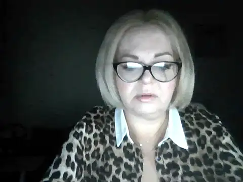 SofiyaPetrova online show from October 14, 2025, 5:25 pm
