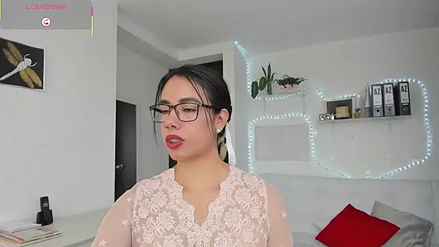 Snapshot of susana_monroy chatting on July 27, 2026, 6:26 pm susana monroy online show from July 27, 2026, 6:26 pm