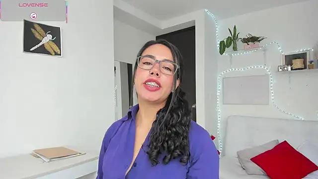 Snapshot of susana_monroy chatting on July 29, 2026, 7:01 pm susana monroy online show from July 29, 2026, 7:01 pm