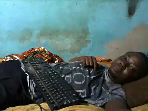 Snapshot of little__joy chatting on February 27, 2025, 6:42 pm little  joy online show from February 27, 2025, 6:42 pm