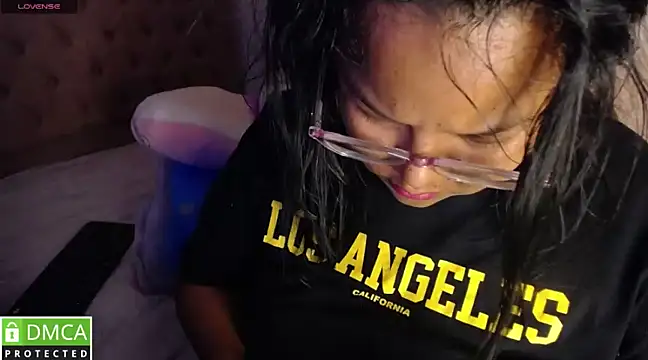 KittyHot20 online show from February 25, 2025, 1:09 am