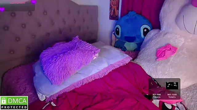 KittyHot20 online show from October 12, 2025, 1:59 am