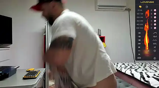 supermanboy94 online show from January 11, 2025, 2:41 am