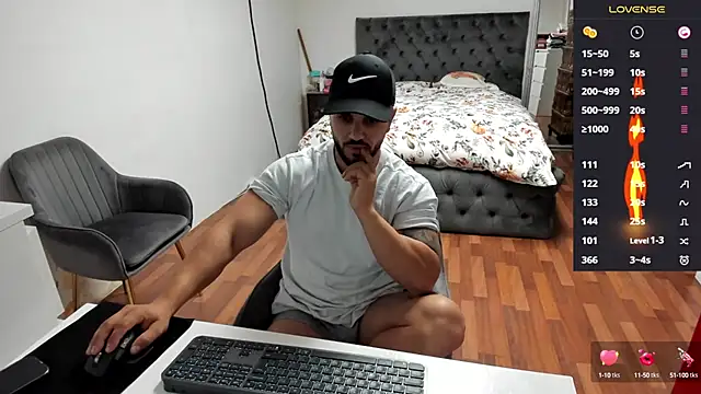 supermanboy94 online show from September 25, 2025, 5:44 am