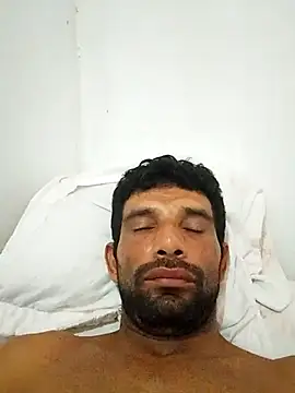 Snapshot of Tiago0031 chatting on November 14, 2025, 12:04 pm Tiago0031 online show from November 14, 2025, 12:04 pm