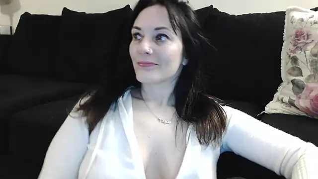 CrystalLakeXO online show from October 1, 2025, 5:35 am