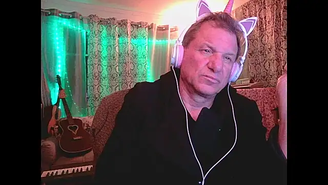 coryassman online show from December 10, 2024, 7:58 am