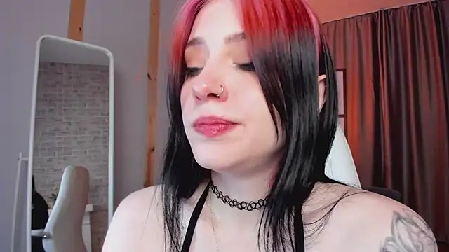 arielabradberry online show from January 15, 2025, 3:29 pm