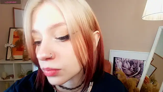 arielabradberry online show from December 4, 2025, 1:09 pm