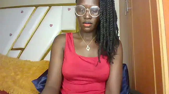 cutesmiling online show from February 8, 2025, 6:44 pm