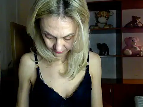 Snapshot of Tanya6547 chatting on December 25, 2024, 1:51 pm Tanya6547 online show from December 25, 2024, 1:51 pm