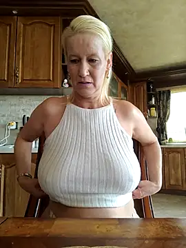 Lotus-blume1 online show from September 14, 2025, 9:19 am